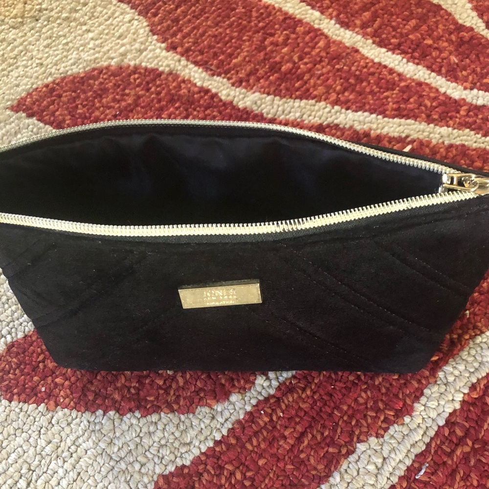 Cosmetic bag
